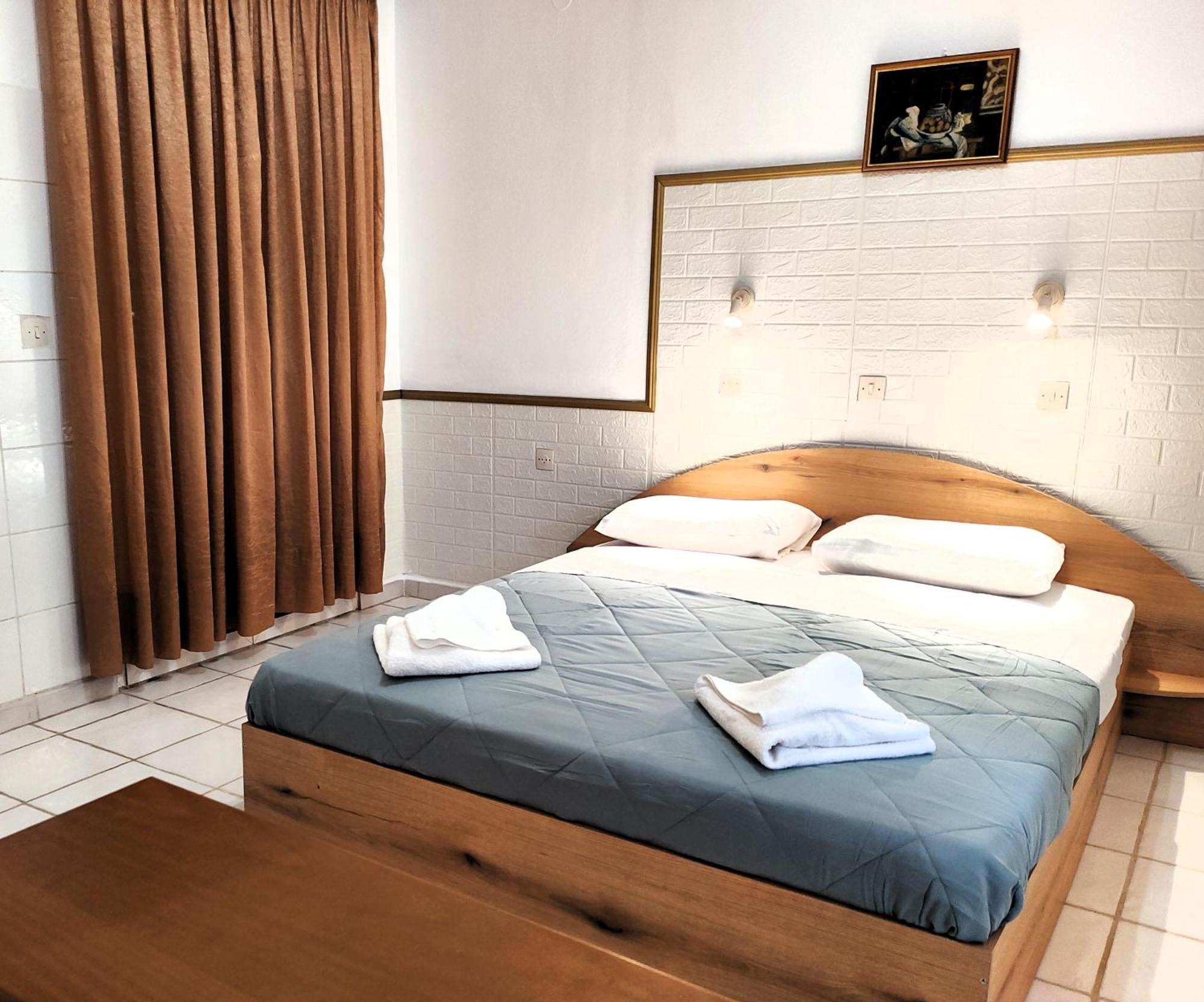 Eleni Apartments Sant George Beach Agios Georgios  Exterior foto