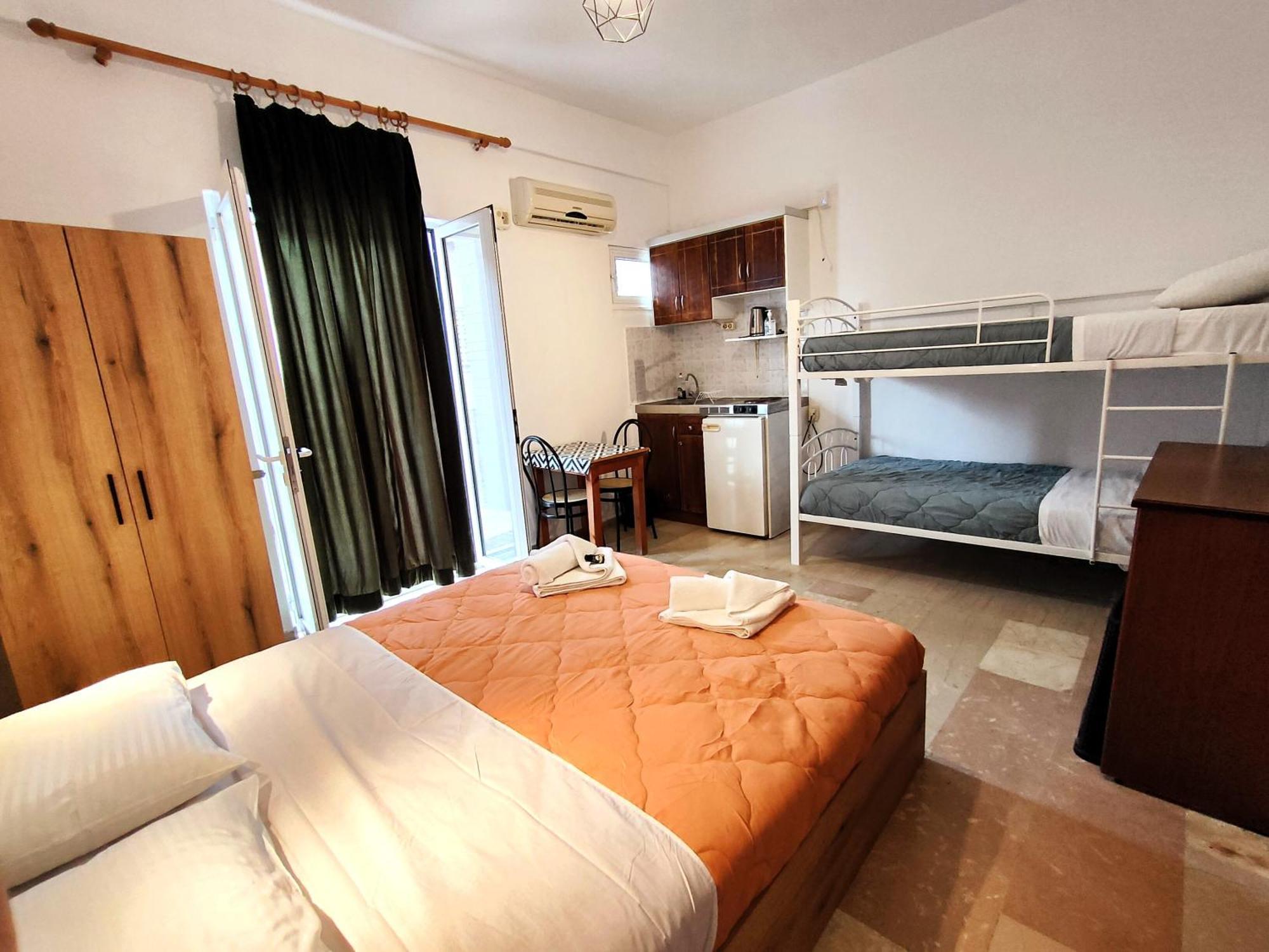 Eleni Apartments Sant George Beach Agios Georgios  Exterior foto
